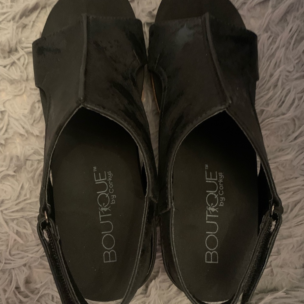 Corkys wedged black open toed size 9